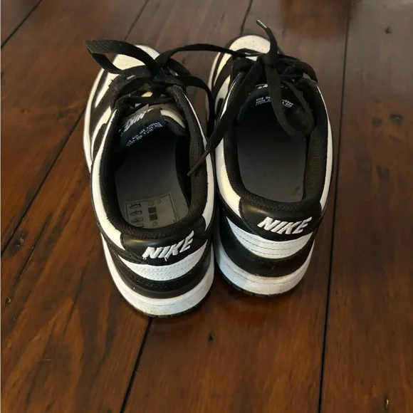 Black and White Nike Dunks - Picture 3 of 3